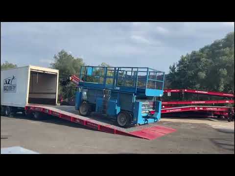 Descubre en acción la versátil rampa Big Foot en nuestra demostración en video. Esta herramienta esencial para la carga y descarga en entornos industriales se presenta en acción, destacando su robustez y eficacia. ¡Observa cómo la rampa Big Foot facilita tus operaciones logísticas!